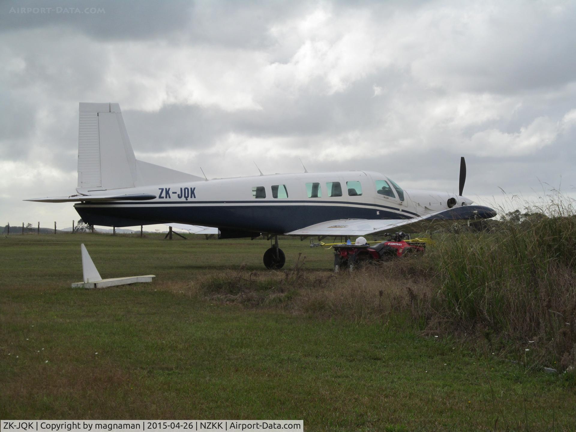 ZK-JQK, Pacific Aerospace 750XL C/N 118, From side road at Keri Keri