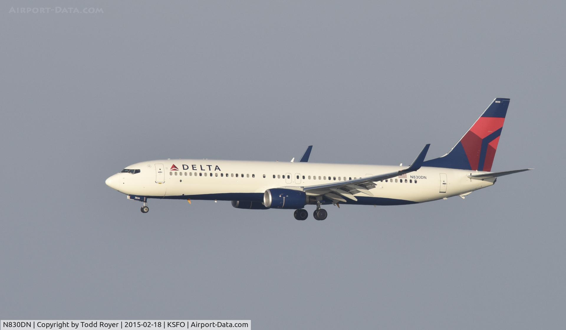 N830DN, 2014 Boeing 737-932/ER C/N 31940, Landing at SFO