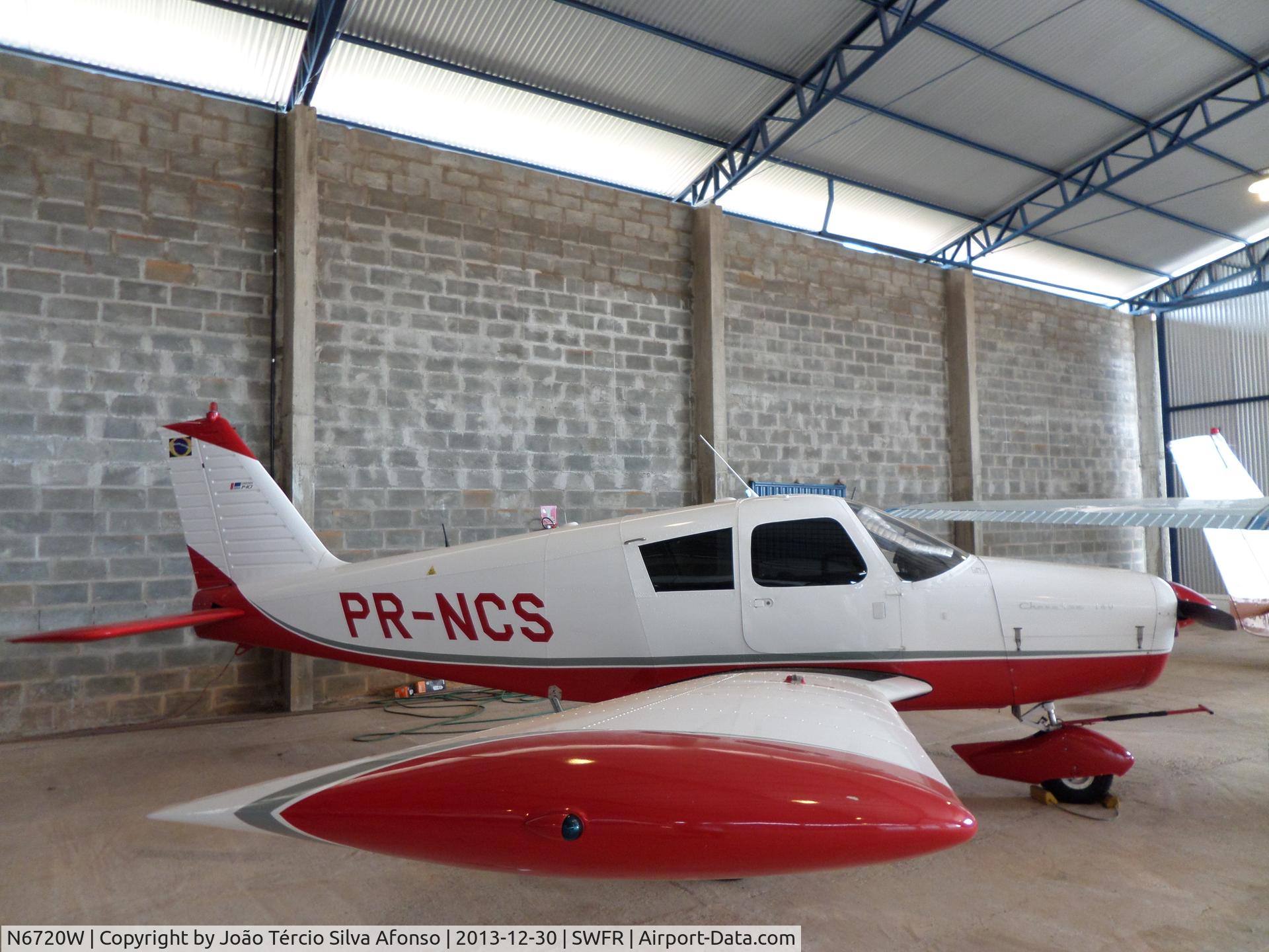 N6720W, 1965 Piper PA-28-140 C/N 28-20834, N6720W with your new face in Brazil (PR-NCS).