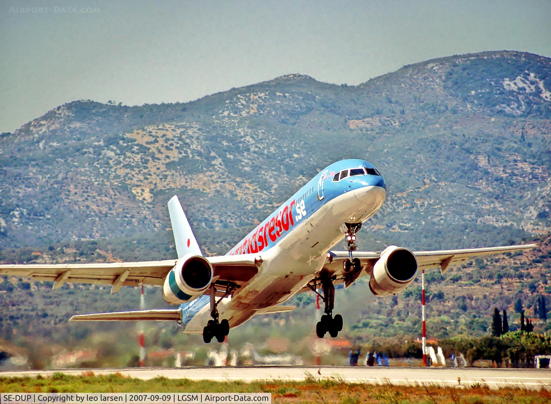 SE-DUP, 1990 Boeing 757-236 C/N 24793, Samos Greece 9.9.07