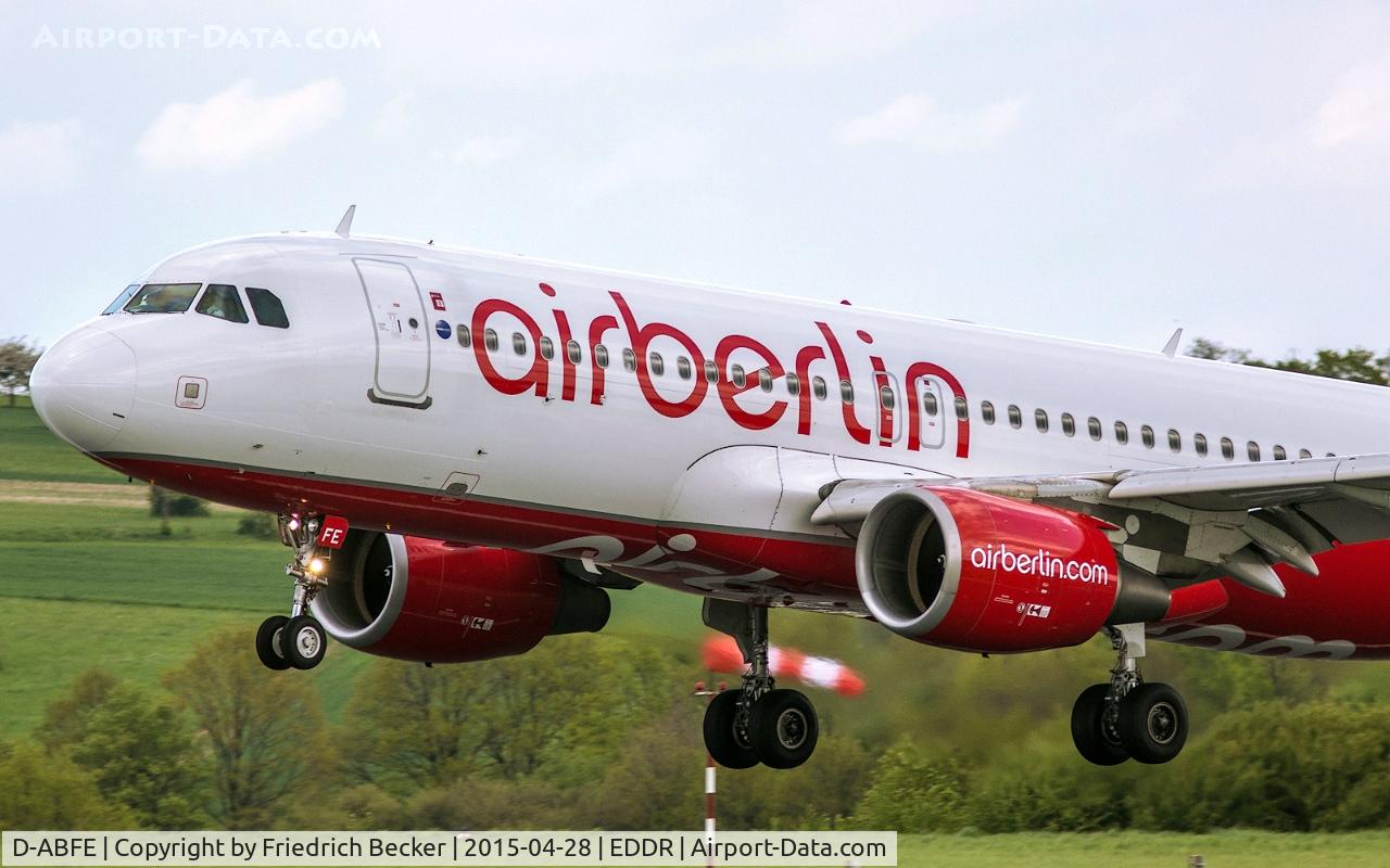 D-ABFE, 2010 Airbus A320-214 C/N 4269, moments prior touchdown