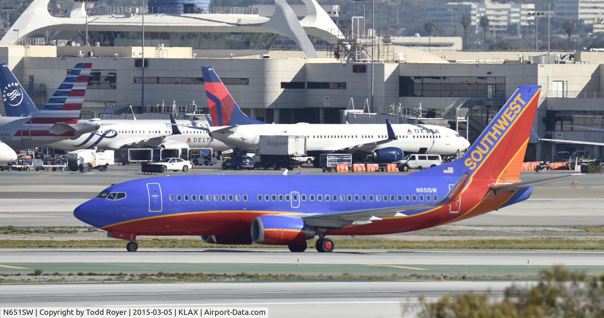 N651SW, 1997 Boeing 737-3H4 C/N 27721, Arrived at LAX on 25L