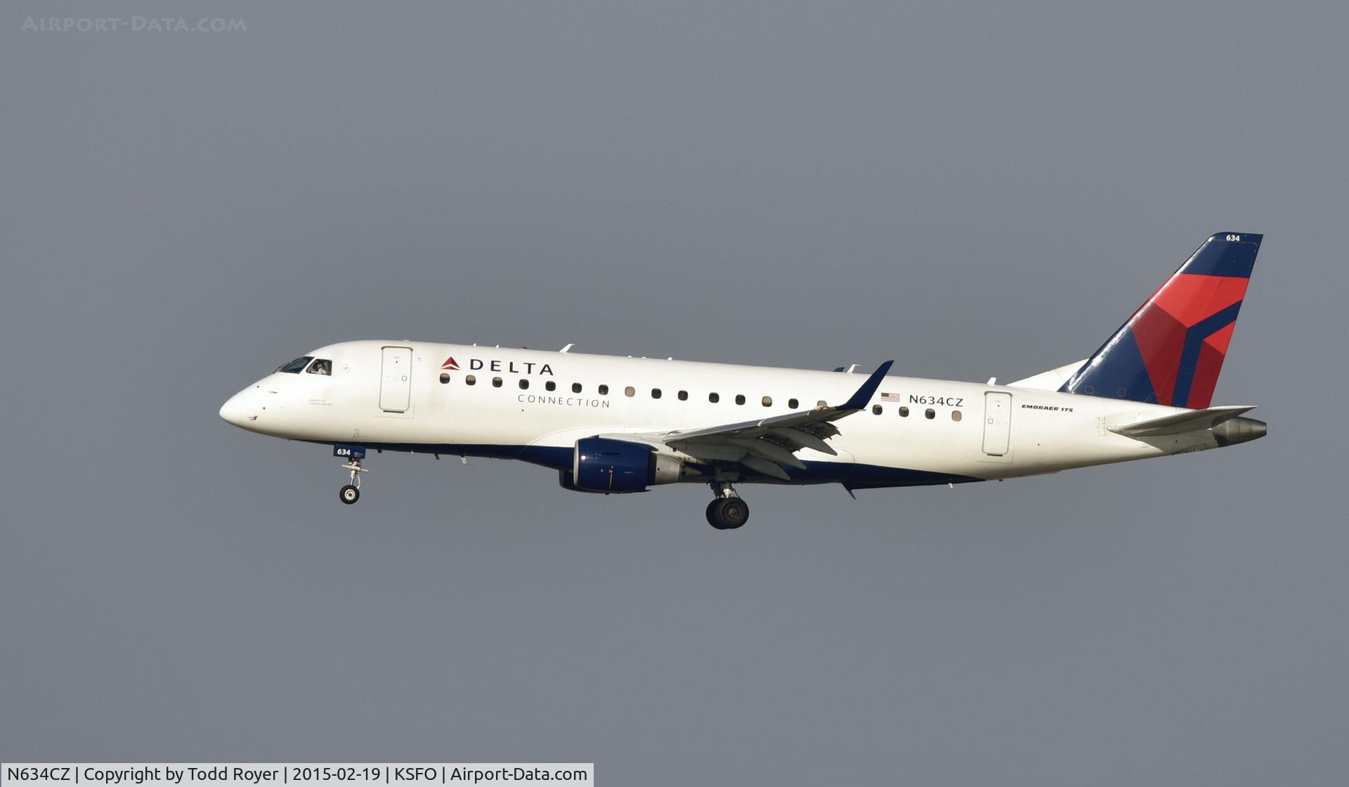 N634CZ, 2008 Embraer 175LR (ERJ-170-200LR) C/N 17000246, Landing at SFO