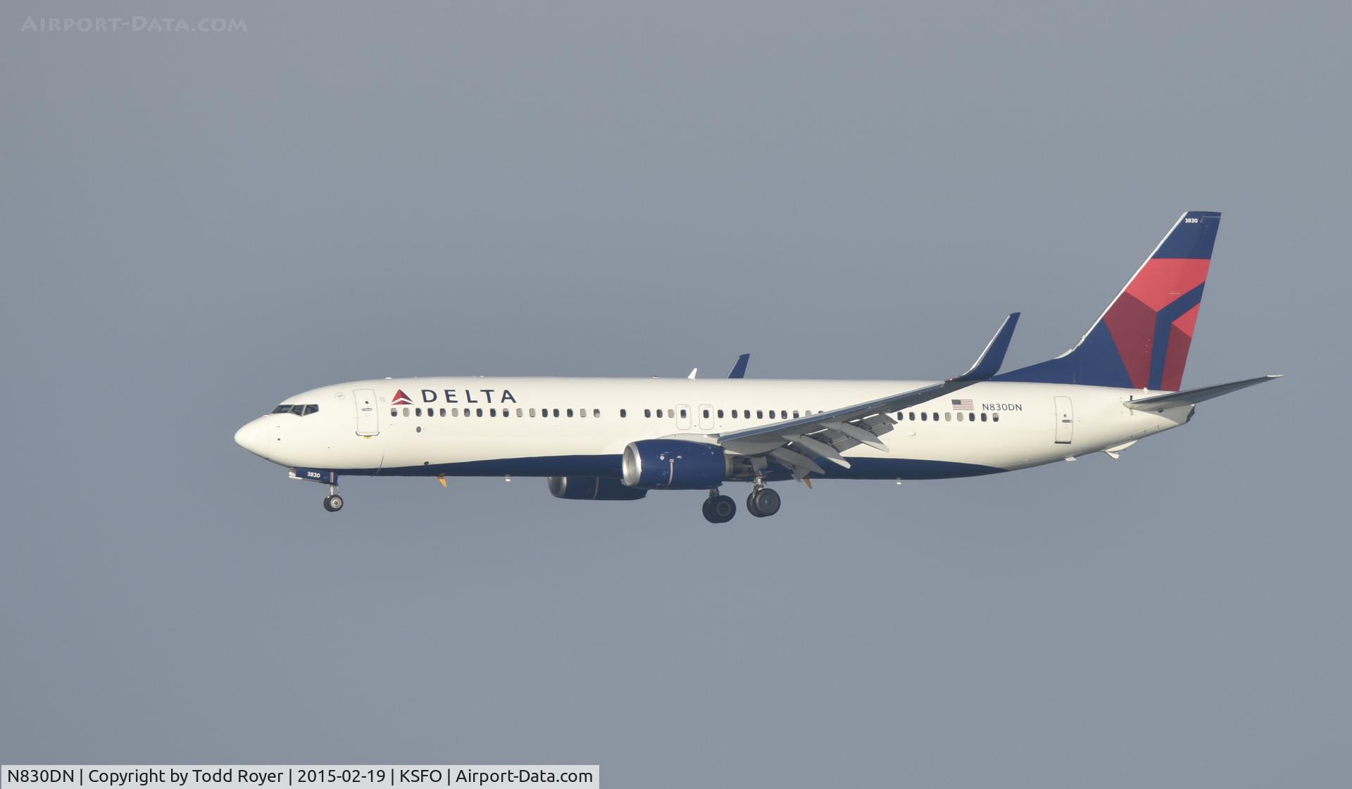 N830DN, 2014 Boeing 737-932/ER C/N 31940, Landing at SFO