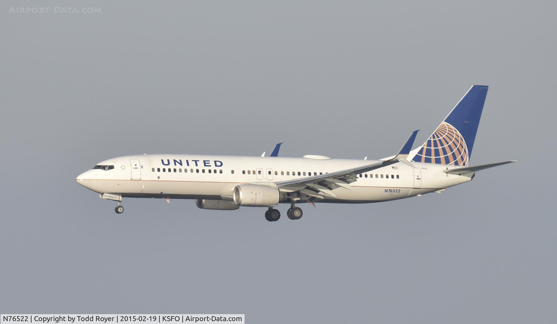 N76522, 2010 Boeing 737-824 C/N 31660, Landing at SFO
