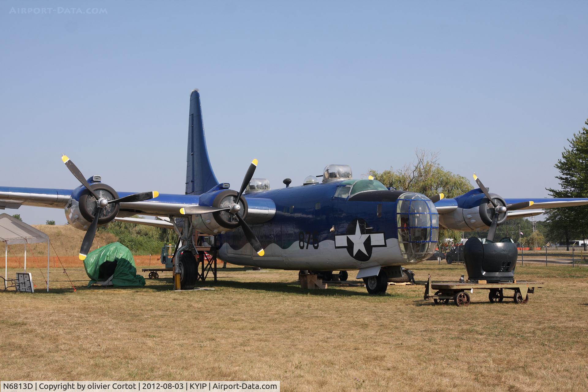 N6813D, 1957 Consolidated Vultee P4Y-2 Privateer C/N 59876, The front turret was about to be mounted, in august 2012...