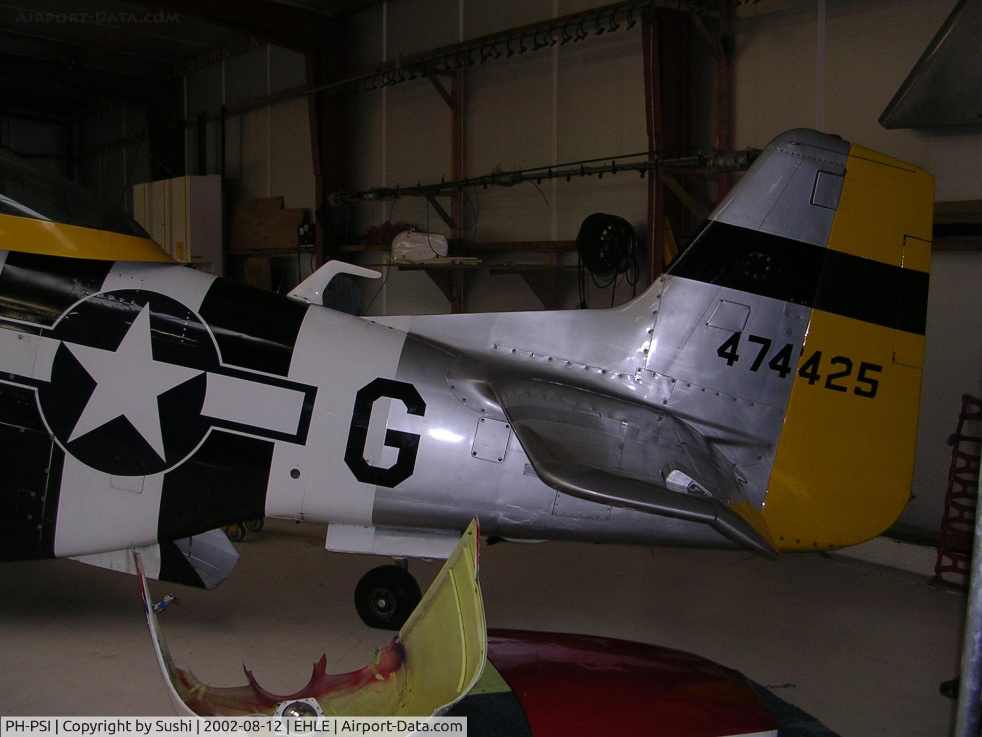 PH-PSI, 1945 North American P-51D Mustang C/N 122-40965, Tail section of the Aircraft