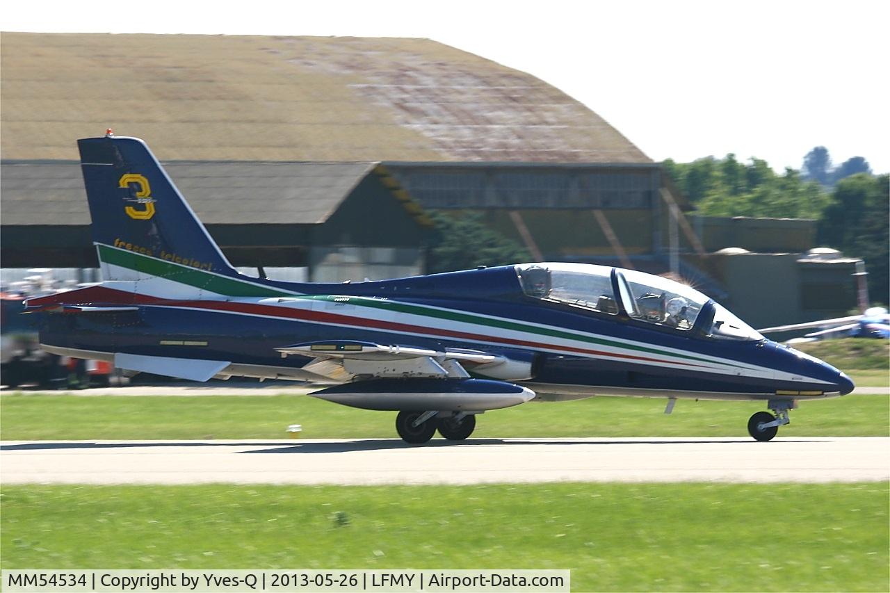 MM54534, Aermacchi MB-339PAN C/N 6741/136/AA068, Italian Air Force Aermacchi MB-339PAN, Number 3 in may 2013, Frecce Tricolori Aerobatic Team, Landing rwy 34, Salon De Provence Air Base 701 (LFMY) Open day 2013