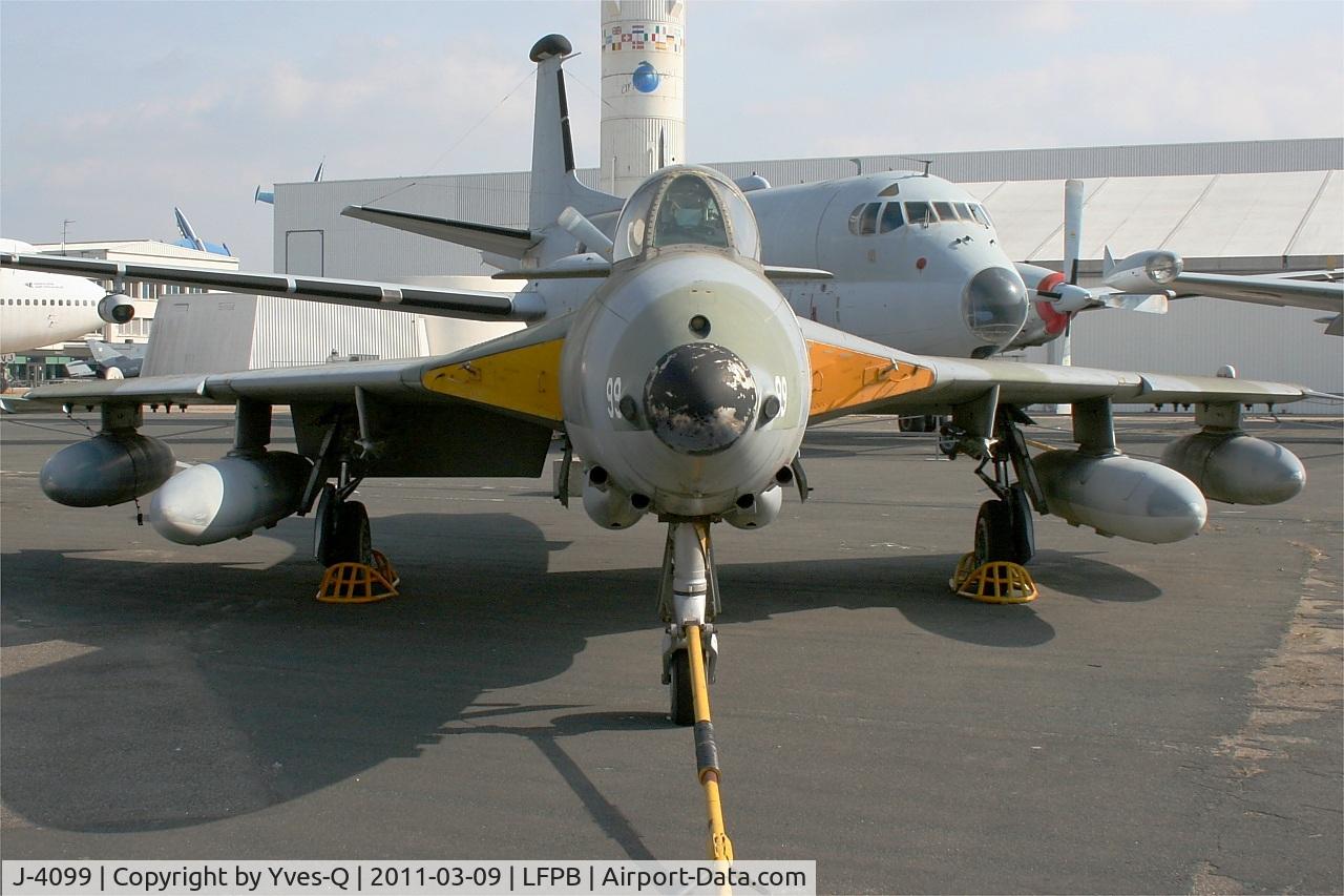 J-4099, 1959 Hawker Hunter F.58 C/N 41H-697466, Hawker Hunter F.58, Air & Space Museum Paris-Le Bourget (LFPB-LBG)