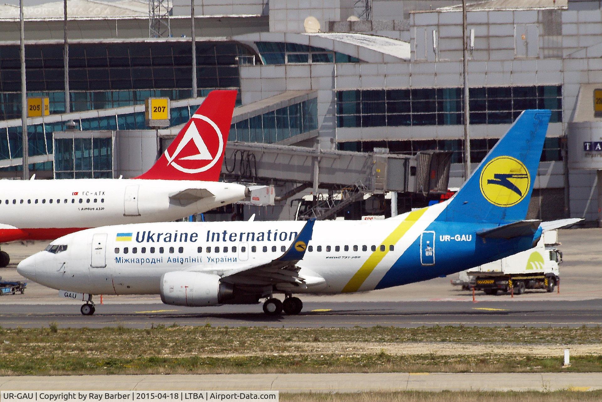 UR-GAU, 1992 Boeing 737-5Y0 C/N 25182, Boeing 737-5Y0 [25182] (Ukraine International Airlines) Istanbul-Ataturk~TC 18/04/2015