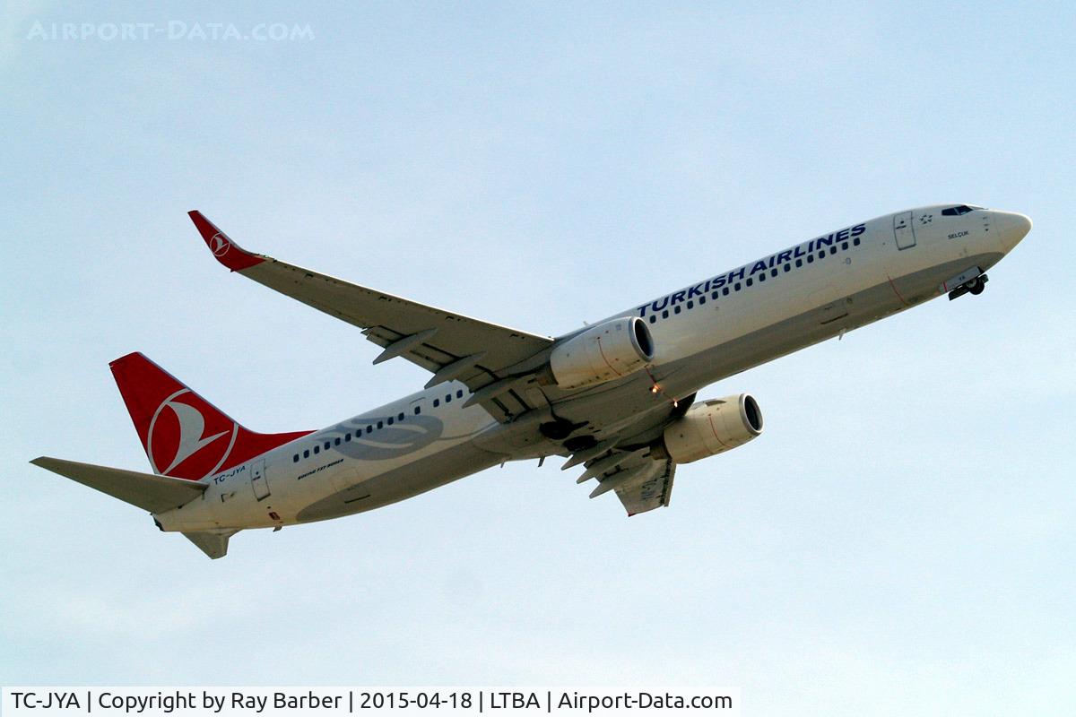 TC-JYA, 2011 Boeing 737-9F2/ER C/N 40973, 737-9F2ER [40973] (THY Turkish Airlines) Istanbul-Ataturk~TC 18/04/2015
