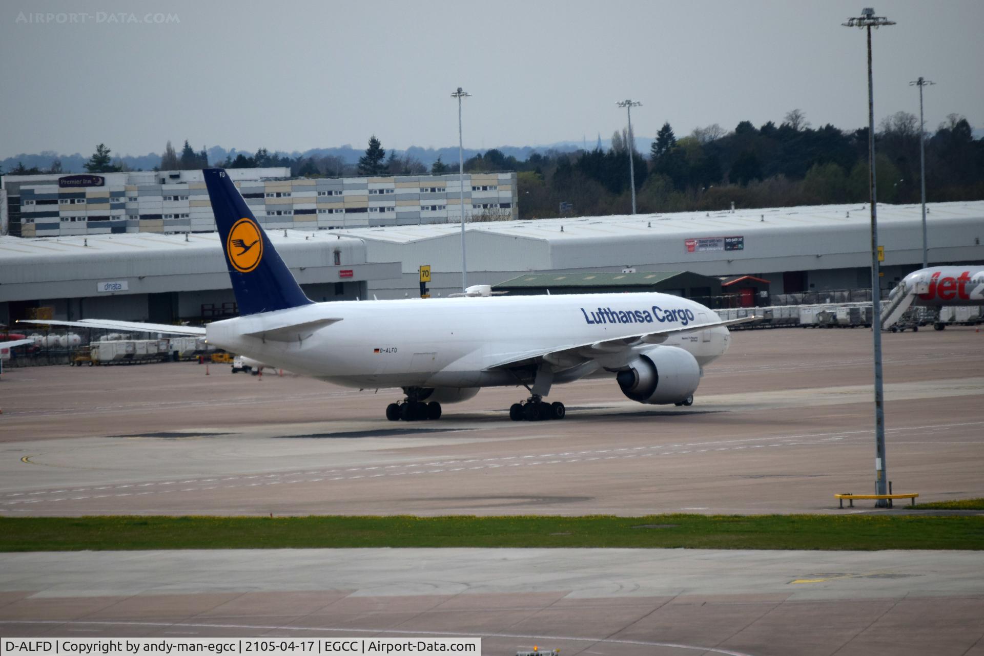 D-ALFD, 2014 Boeing 777-FBT C/N 41677, taxing to cargo center to unload its cargo and reload more cargo

photo taken from the top floor of the car park