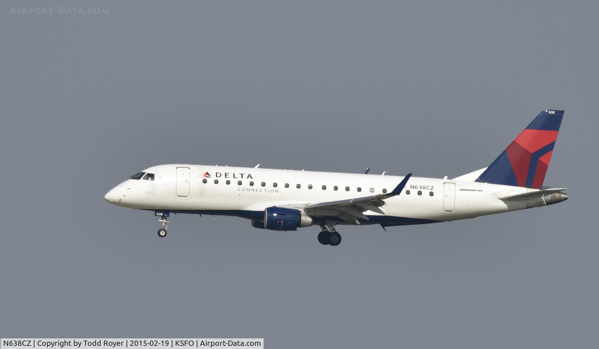 N638CZ, 2008 Embraer 175LR (ERJ-170-200LR) C/N 17000259, Landing at SFO