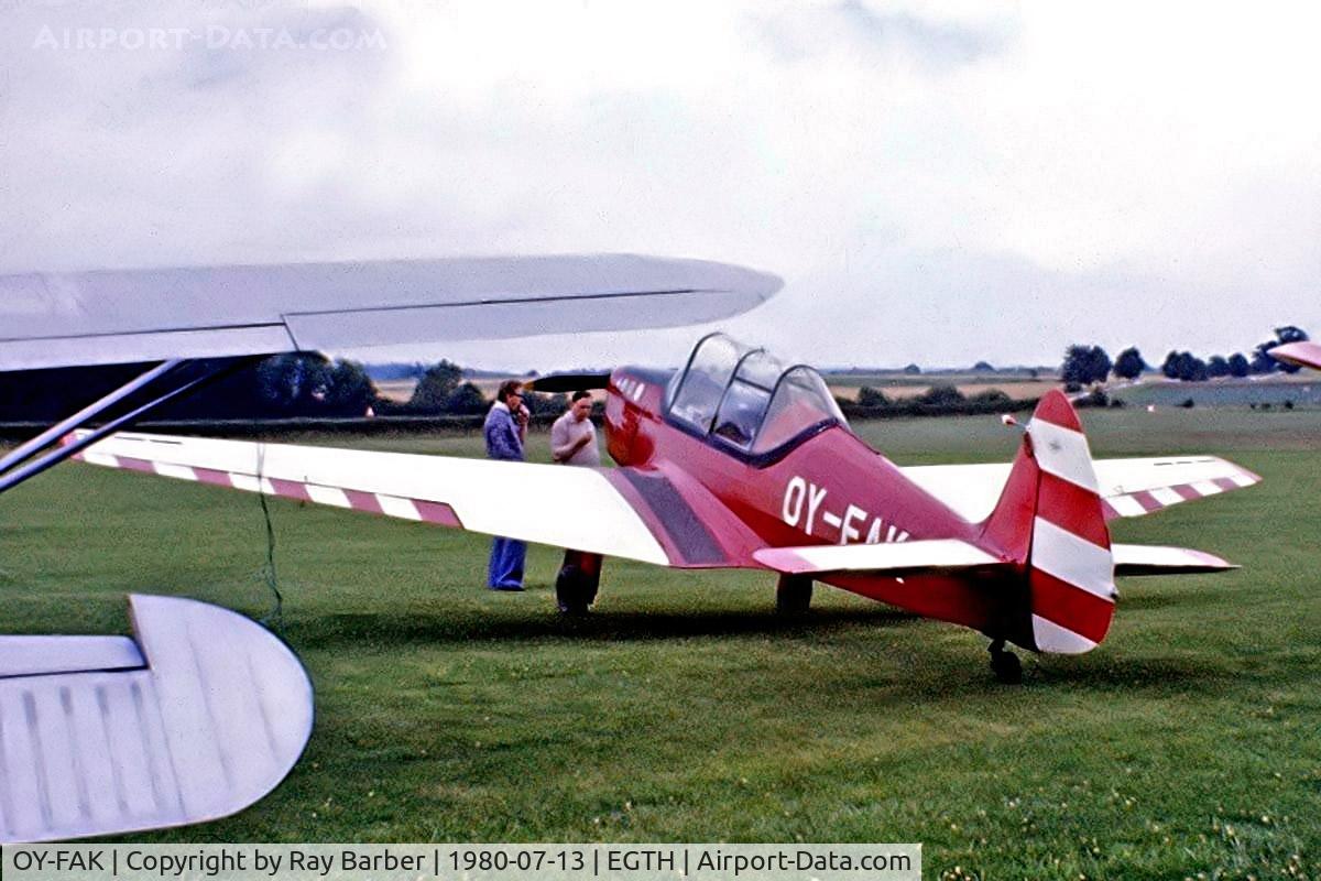 OY-FAK, 1946 SAI KZ IIT Træner C/N 115, S.A.I. KZ.II [115] Old Warden~G 13/07/1980. From a slide.