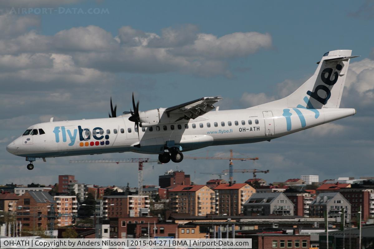 OH-ATH, 2007 ATR 72-212A C/N 769, On shrt final runway 30.