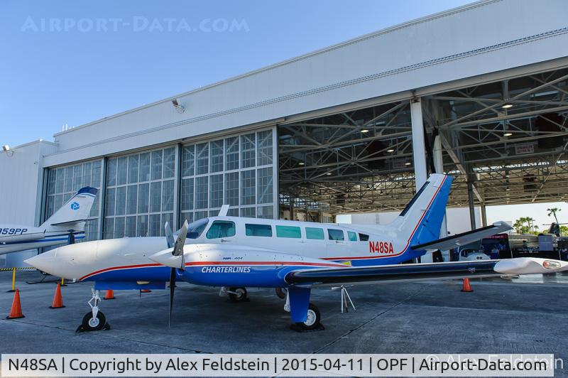 N48SA, 1979 Cessna 404 Titan C/N 404-0417, Opa-Locka, Florida