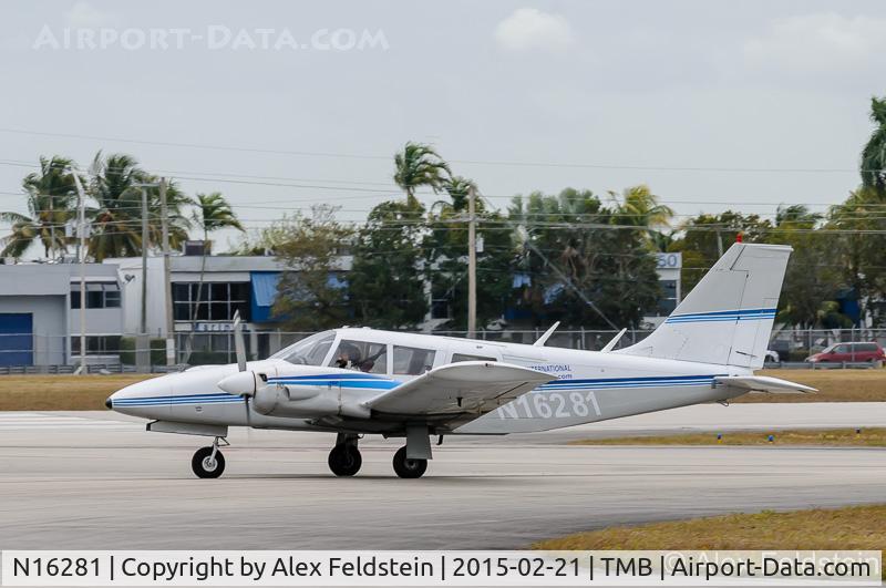 N16281, 1973 Piper PA-34-200 Seneca C/N 34-7350122, Tamiami