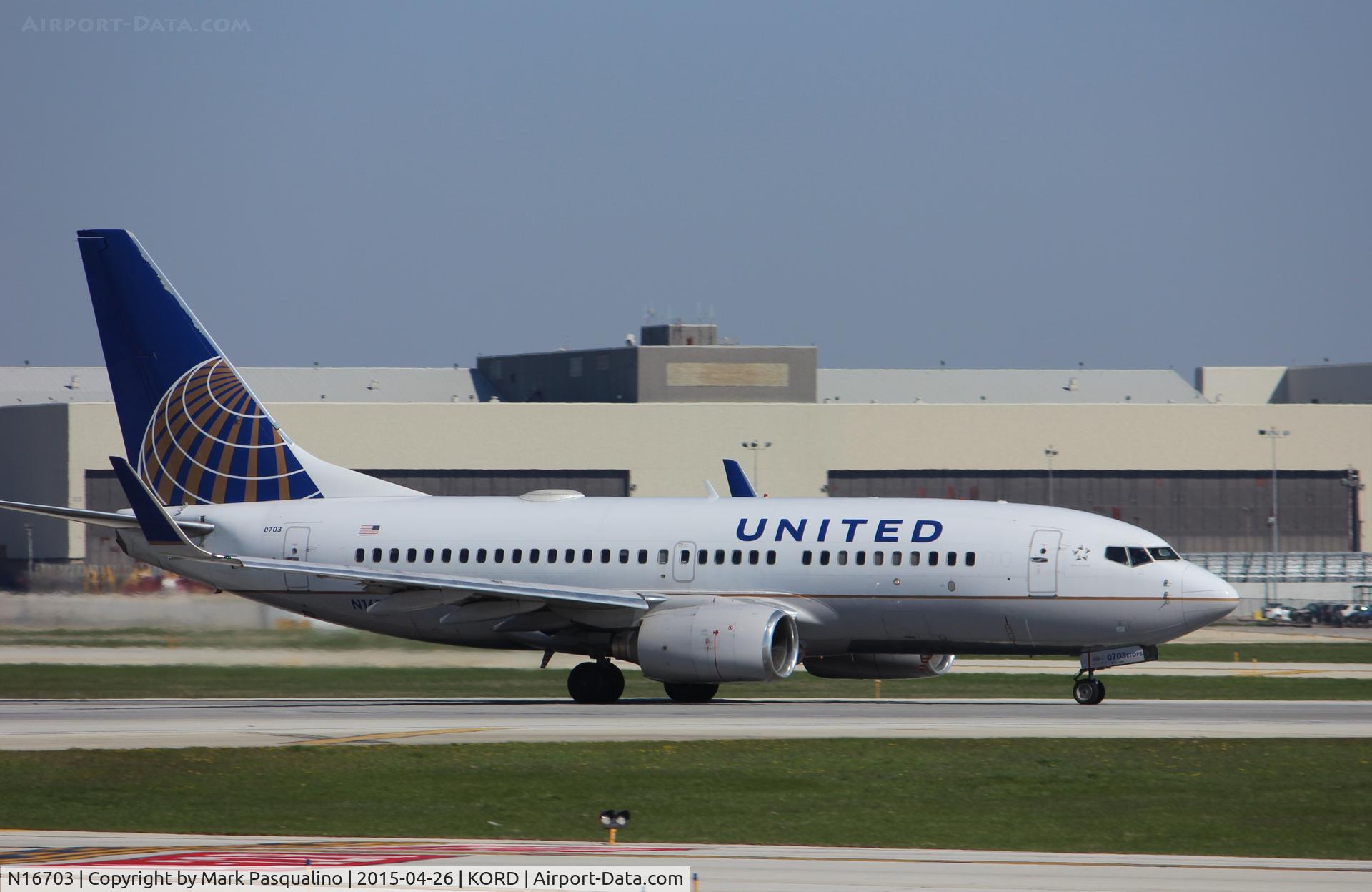 N16703, 1998 Boeing 737-724 C/N 28764, Boeing 737-700