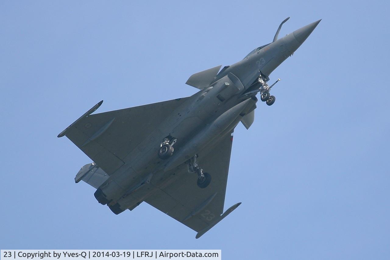 23, Dassault Rafale M C/N 23, Dassault Rafale M, Short approach rwy 08, Landivisiau Naval Air Base (LFRJ)