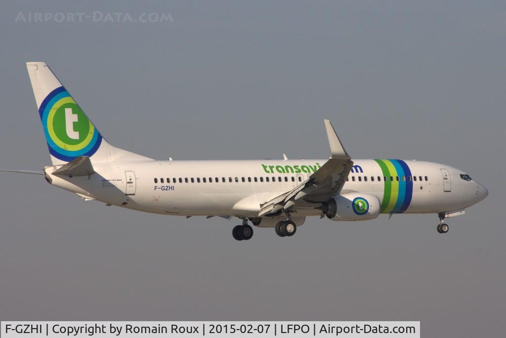 F-GZHI, 2013 Boeing 737-86J C/N 36120, Landing