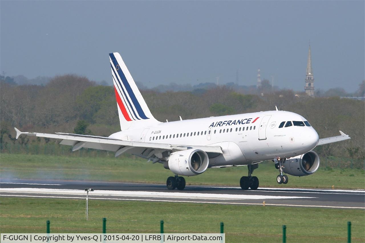 F-GUGN, 2006 Airbus A318-111 C/N 2918, Airbus A318-111, Landing rwy 07R, Brest-Bretagne airport (LFRB-BES)