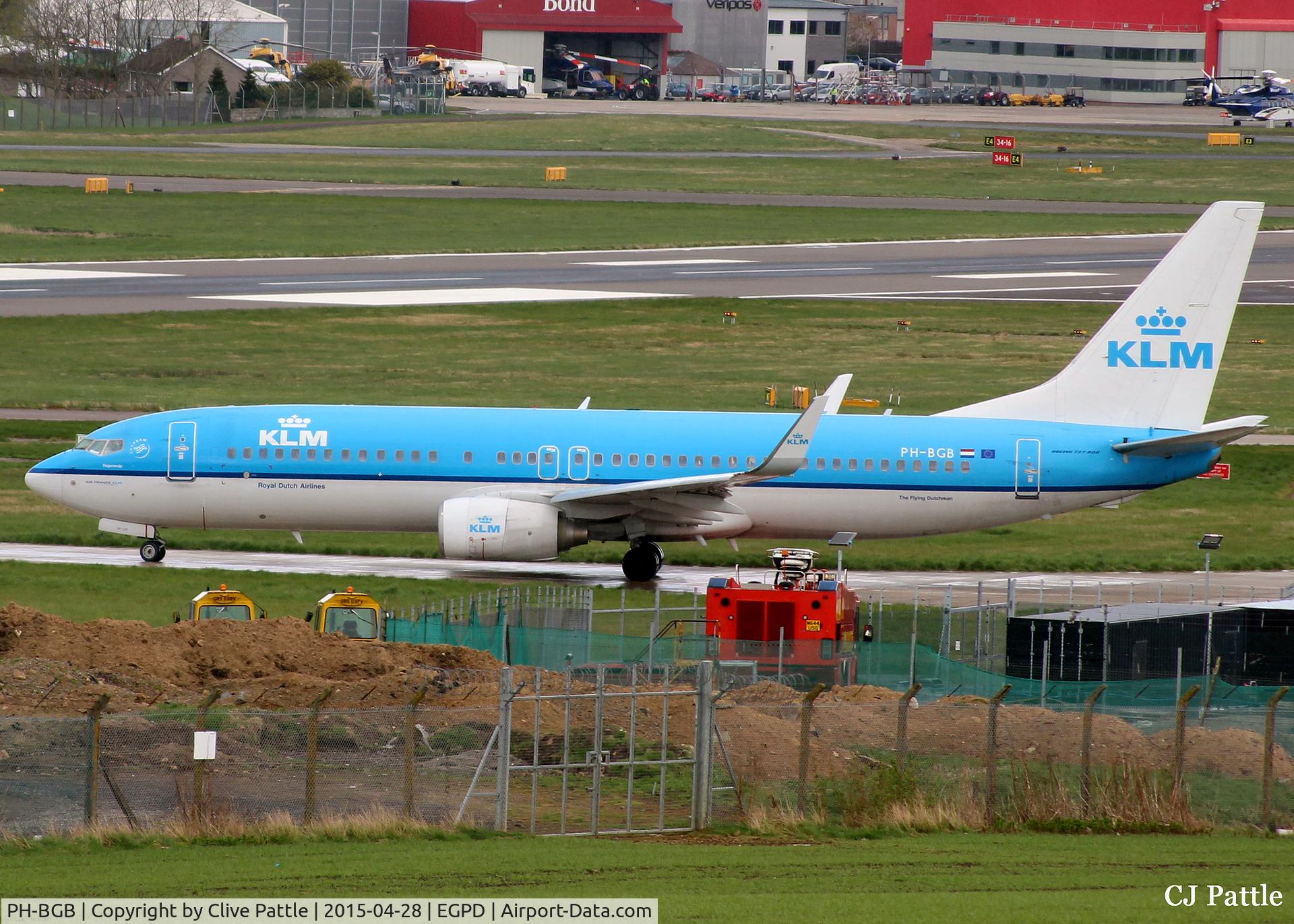 PH-BGB, 2008 Boeing 737-8K2 C/N 37594, Departing Aberdeen EGPD for its return flight to Amsterdam EHAM