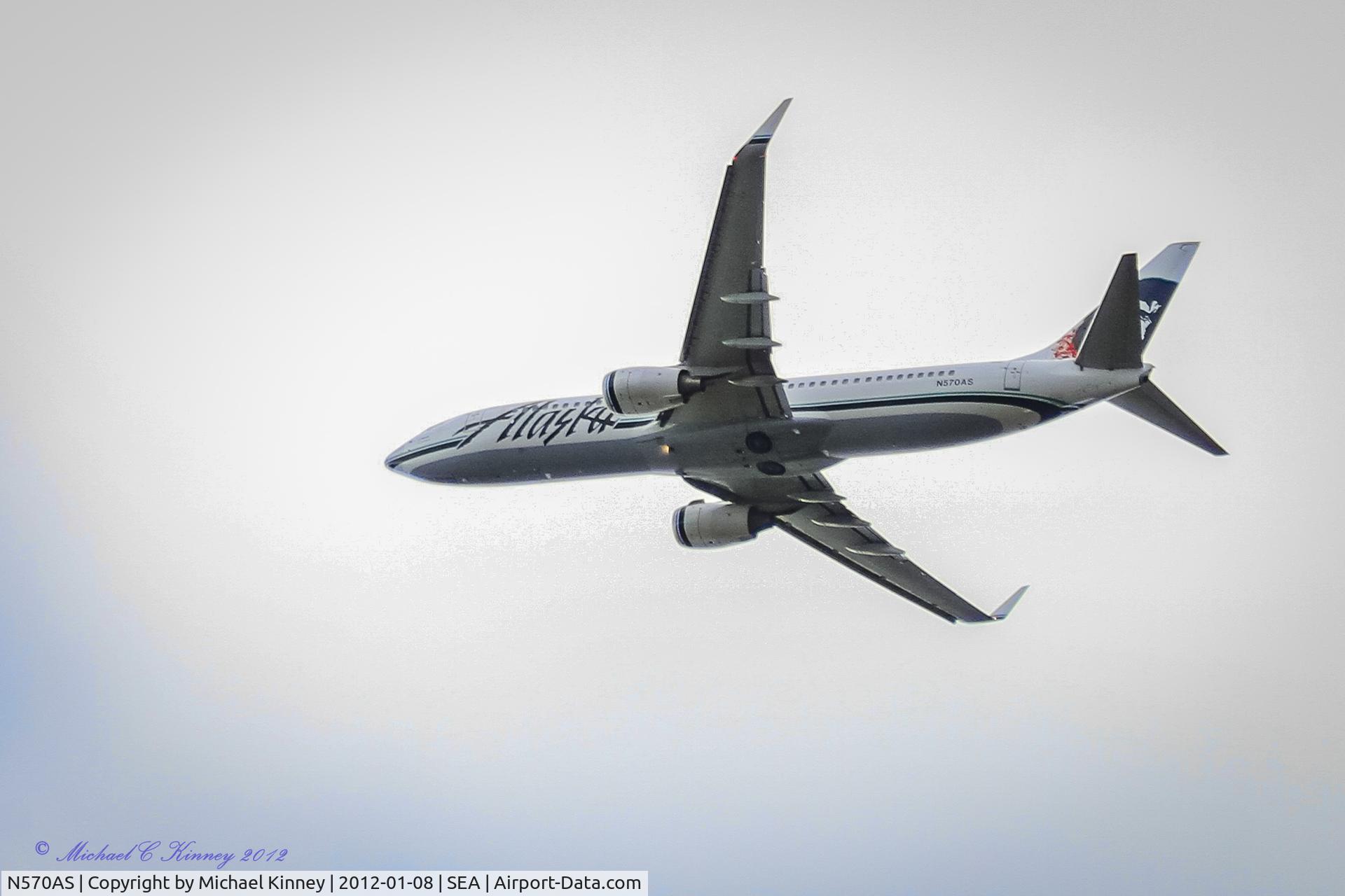N570AS, 2007 Boeing 737-890 C/N 35185, Departing SeaTac airport