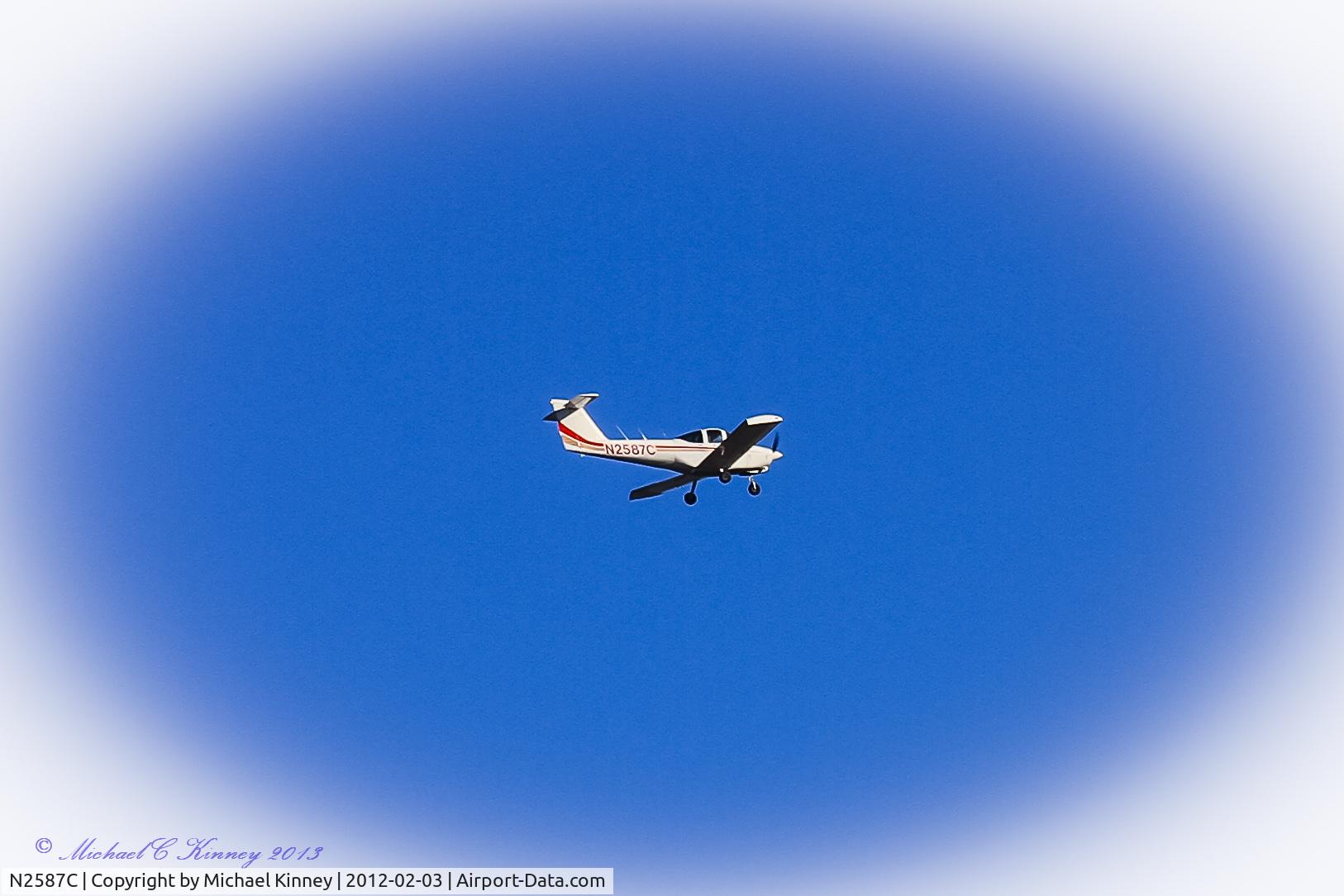 N2587C, 1978 Piper PA-38-112 Tomahawk C/N 38-79A0245, On flight in Western Washington