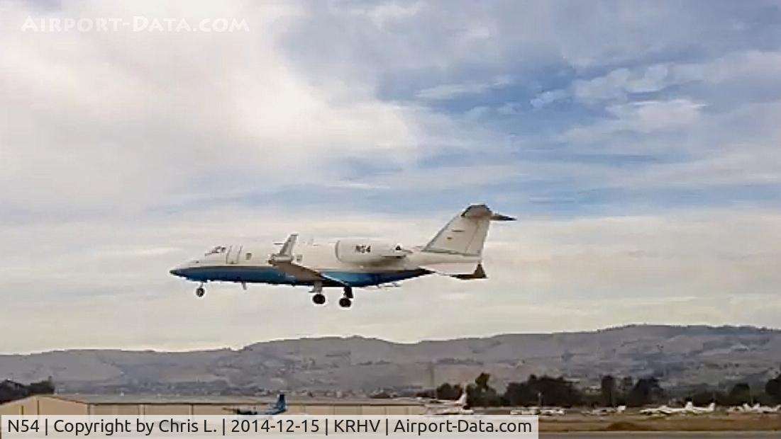 N54, 1993 Learjet Inc 60 C/N 009, The FAA's 1993 Lear Jet 60 doing low passes at Reid Hillview. Sorry for the low quality.