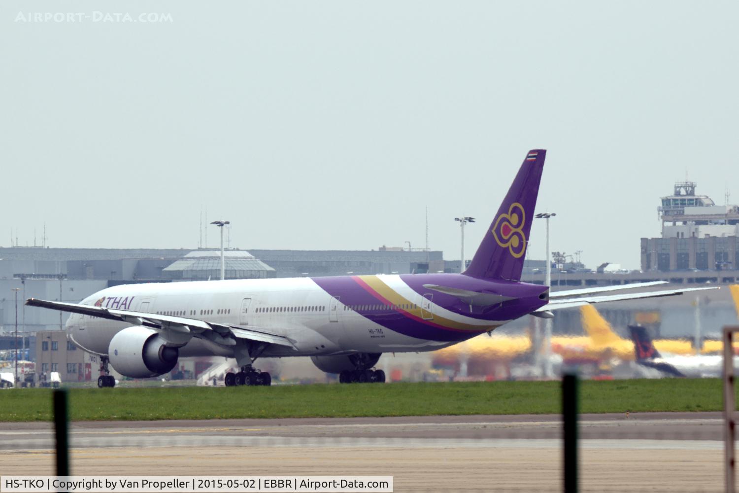 HS-TKO, 2013 Boeing 777-3AL/ER C/N 41524, Boeing 777-300 of Thai Airways International taking off from Brussels Zaventem airport, Belgium.