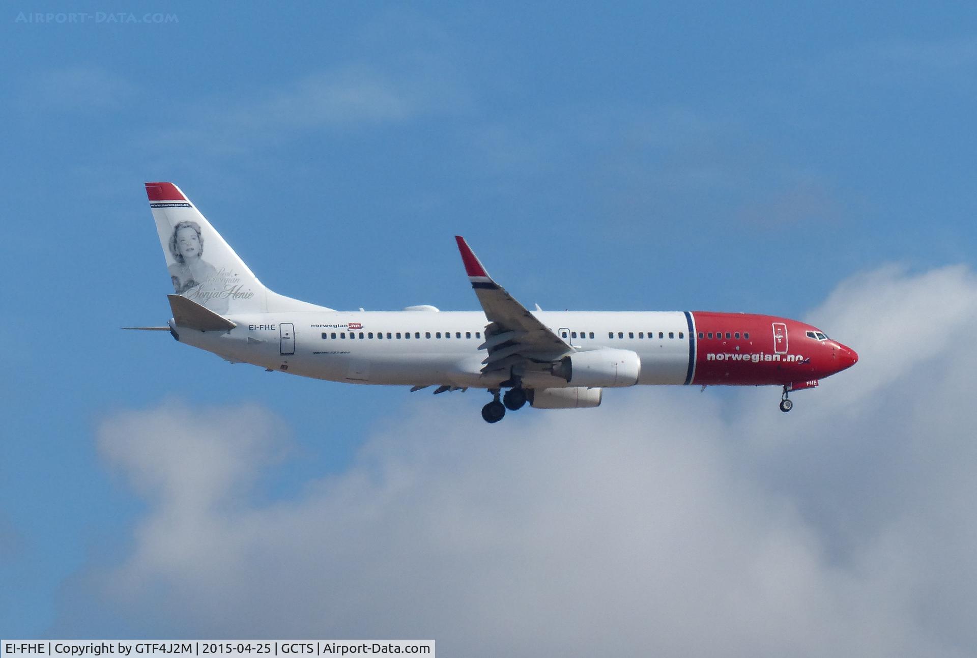 EI-FHE, 2008 Boeing 737-8Q8 C/N 35280, EI-FHE  on approach to Tenerife South 25.4.15
