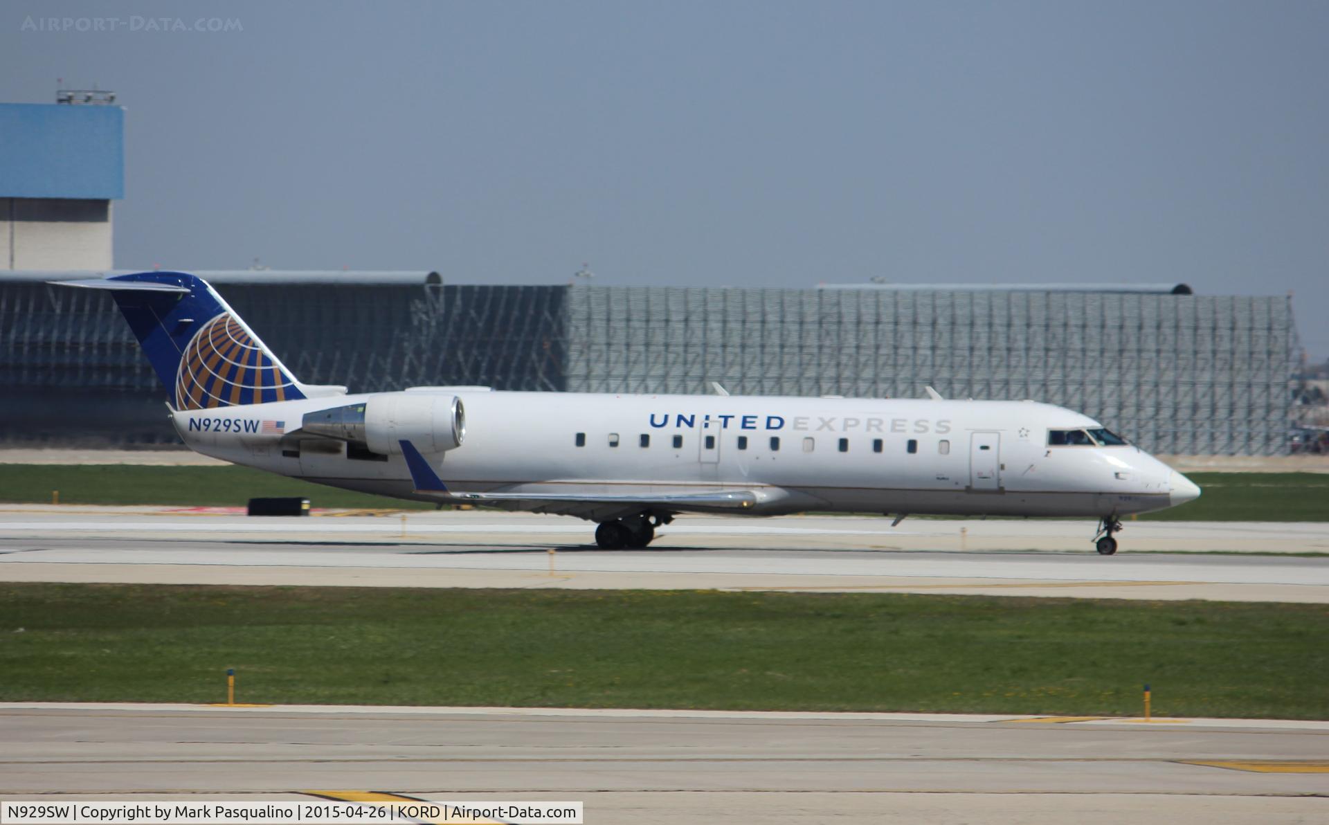 N929SW, 2002 Bombardier CRJ-200LR (CL-600-2B19) C/N 7703, CL-600-2B19
