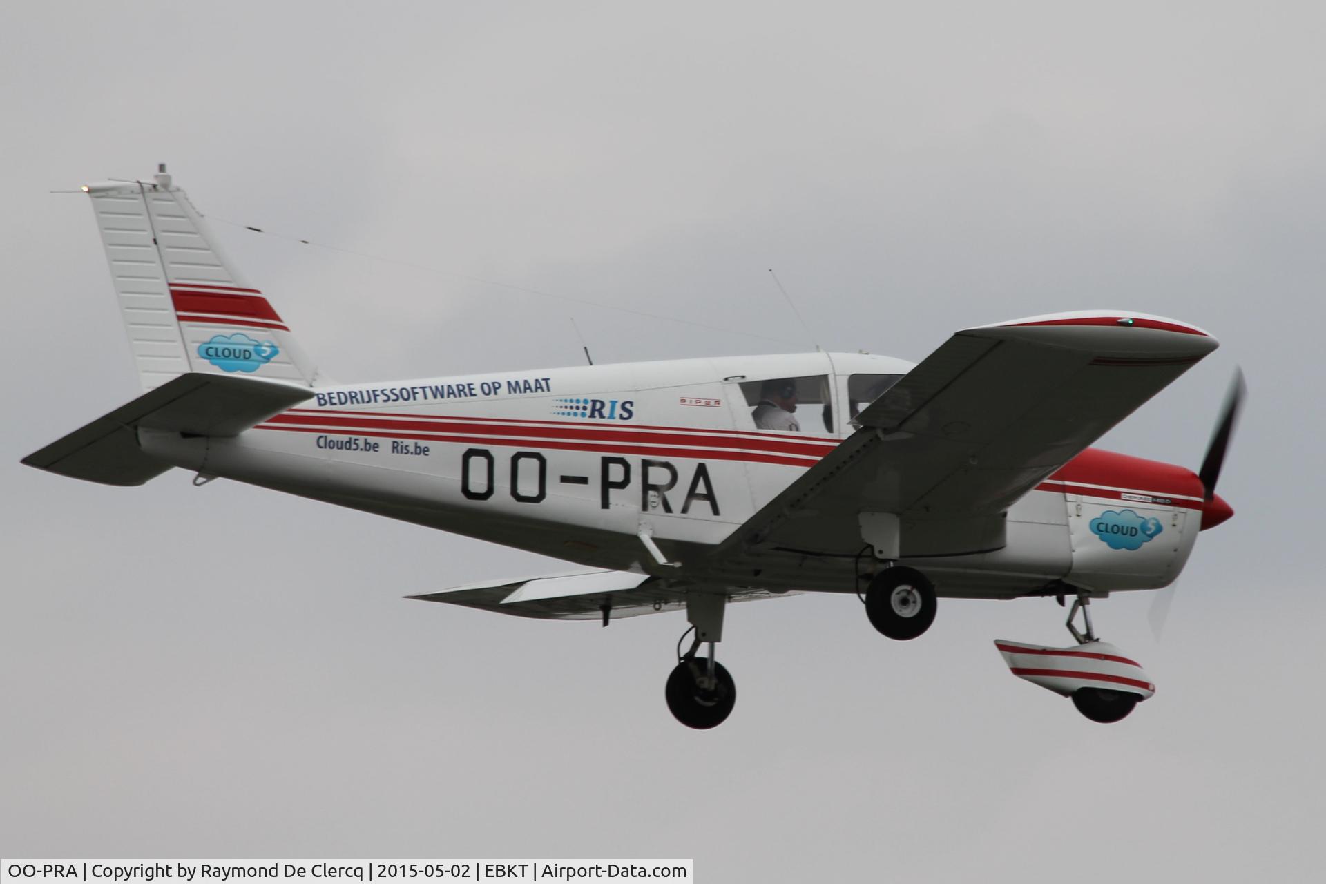 OO-PRA, 1972 Piper PA-28-140D C/N 28-7125218, Landing at Wevelgem.