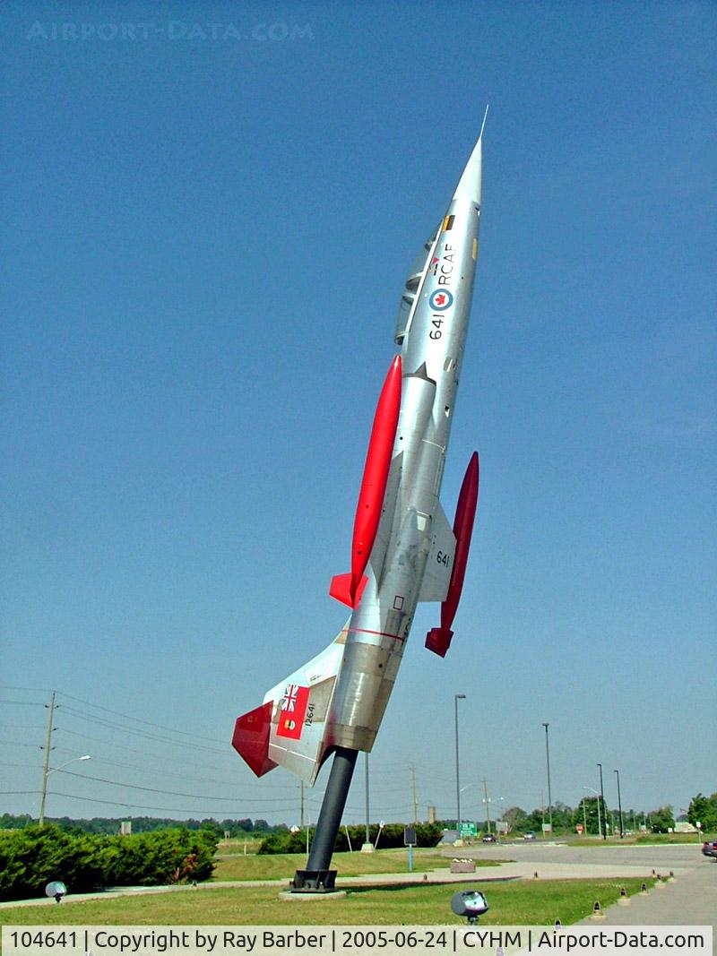 104641, 1962 Lockheed CF-104D Starfighter C/N 583A-5311, Lockheed CF-104D Starfighter [583A-5311] (Royal Canadian Air Force) Hamilton~C 24/06/2005