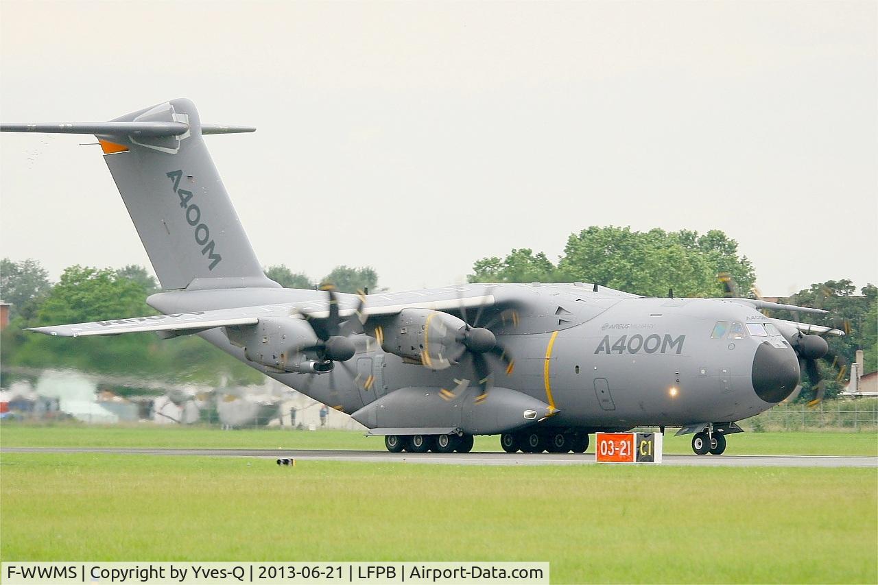 F-WWMS, 2010 Airbus A400M Atlas C/N 003, Airbus Military A-400M Atlas, Pitch reversing propellers short landing, Paris-Le Bourget Air Show 2013