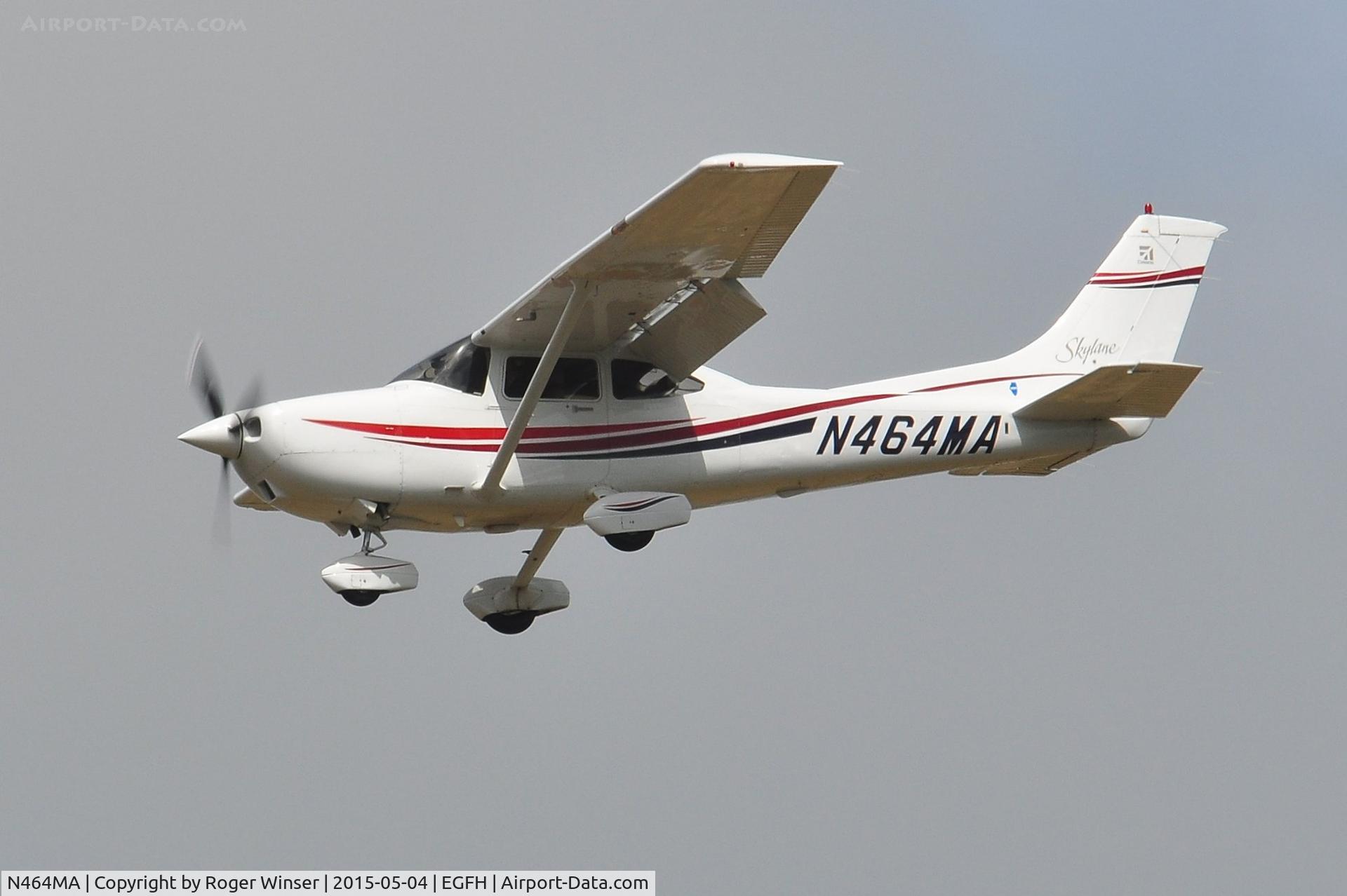 N464MA, 2000 Cessna 182S Skylane C/N 18280822, Visiting Cessna Skylane on finals to land Runway 22.