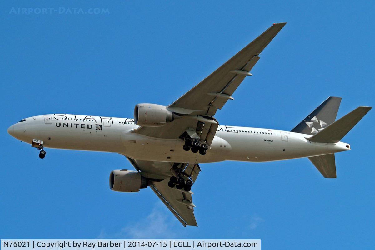 N76021, 2010 Boeing 777-224 C/N 39776, Boeing 777-224ER [39776] (United Airlines) Home~G 15/07/2014. On approach 27R.