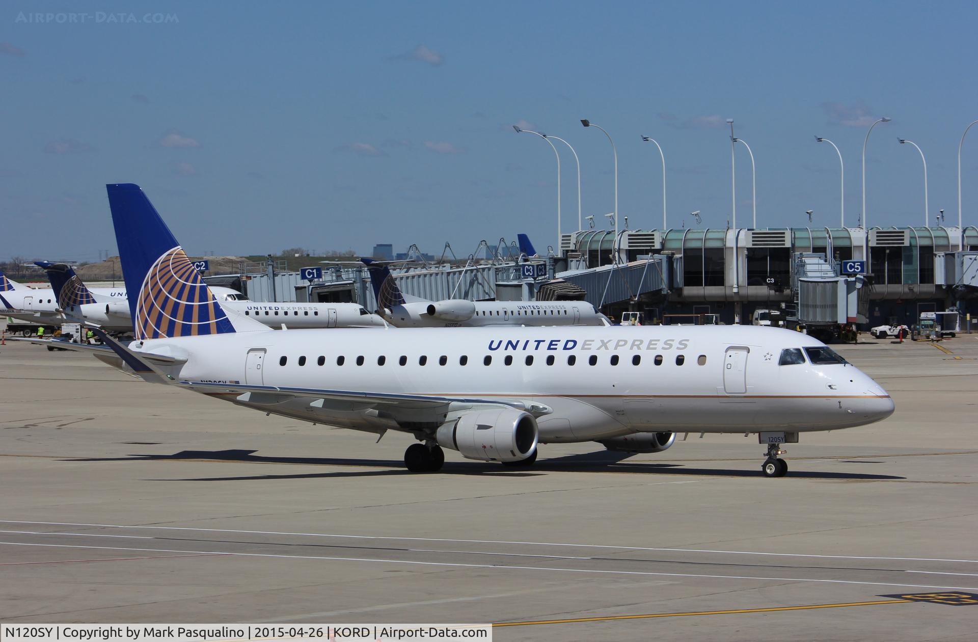 N120SY, 2014 Embraer 175LR (ERJ-170-200LR) C/N 17000425, ERJ 170-200 LR