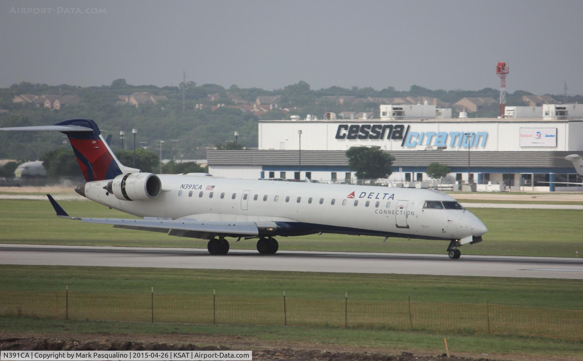 N391CA, 2003 Bombardier CRJ-701ER (CL-600-2C10) Regional Jet C/N 10108, CL-600-2C10