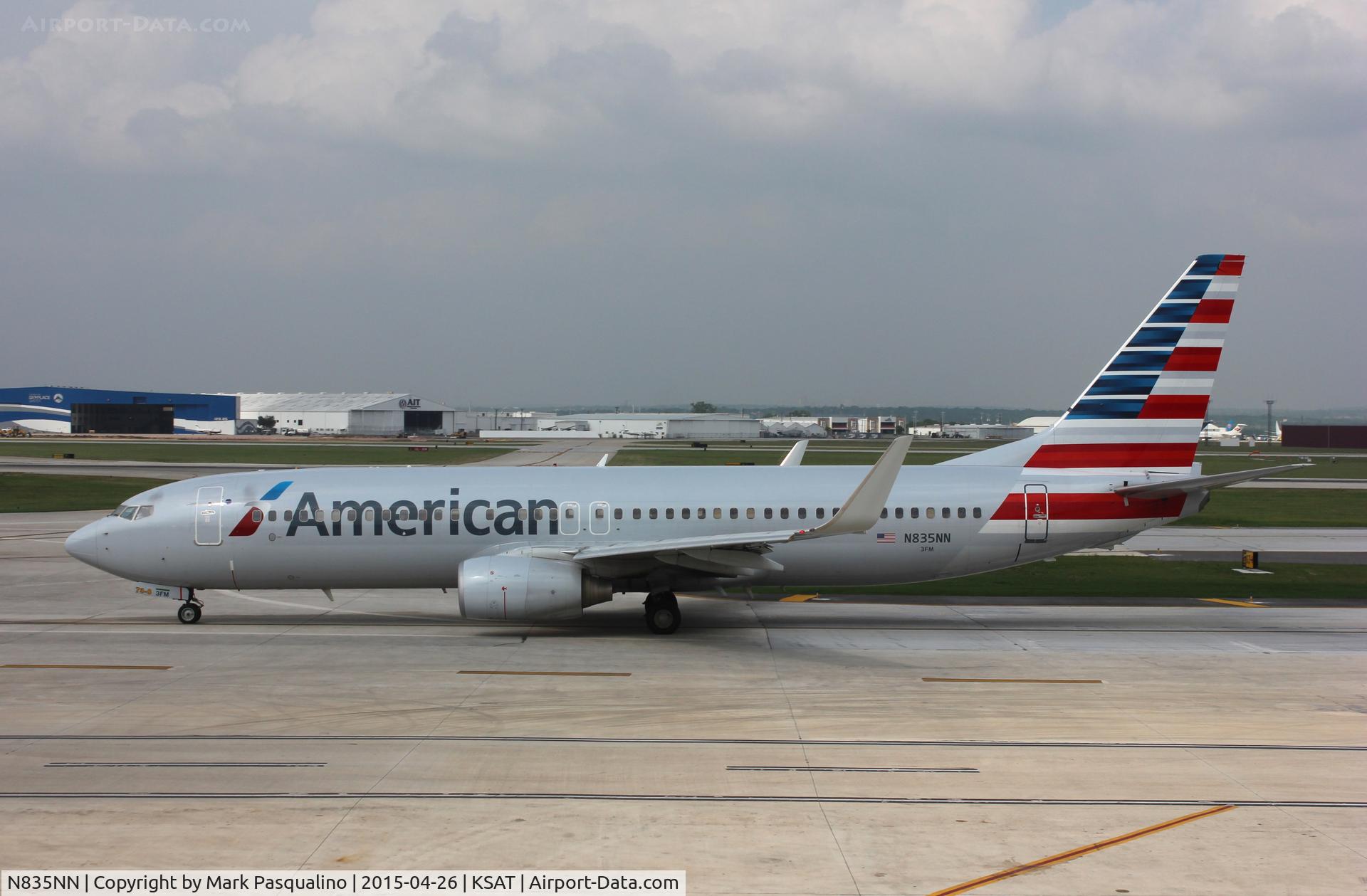 N835NN, 2010 Boeing 737-823 C/N 29577, Boeing 737-800