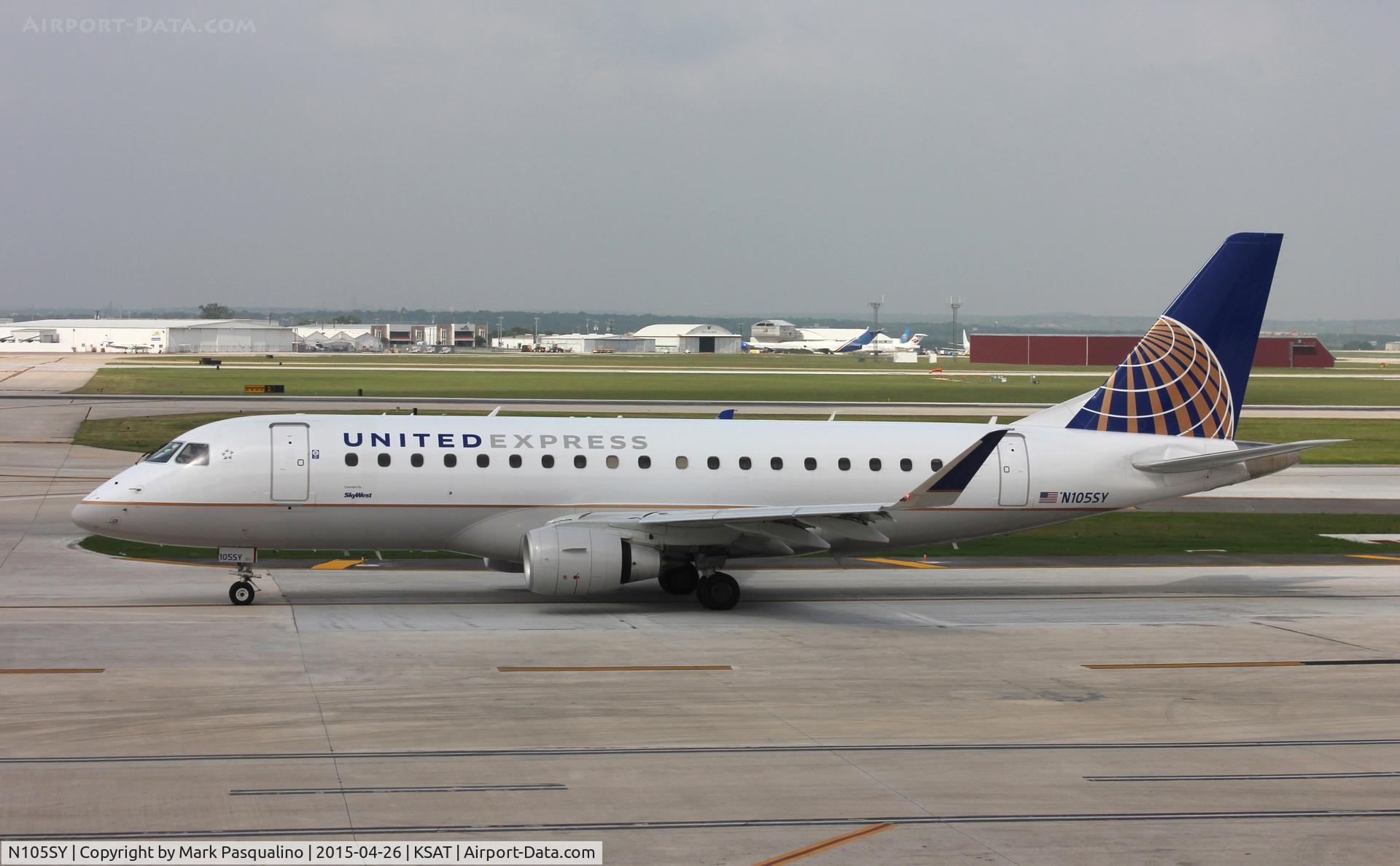 N105SY, 2014 Embraer 175LR (ERJ-170-200LR) C/N 17000395, ERJ 170-200 LR