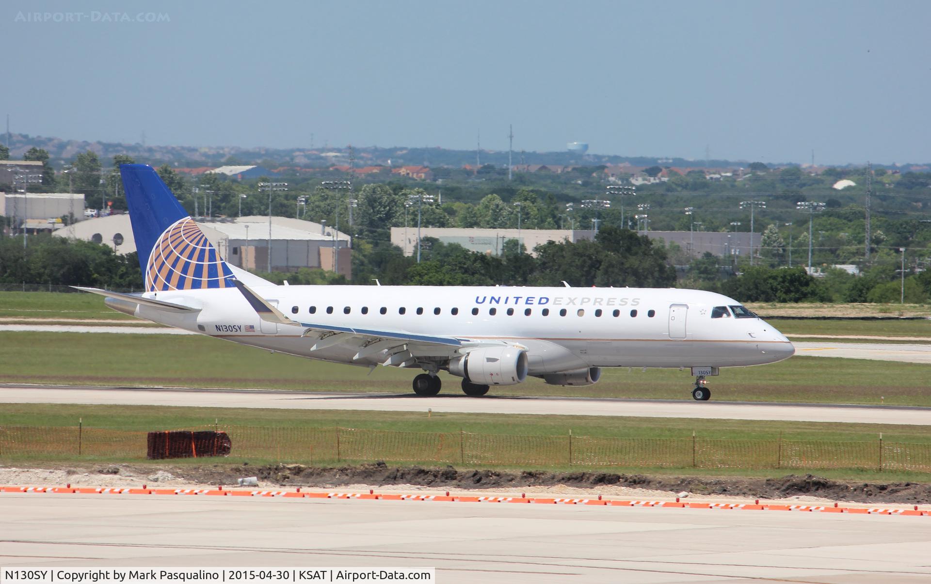 N130SY, 2015 Embraer 175LR (ERJ-170-200LR) C/N 17000449, ERJ 170-200 LR