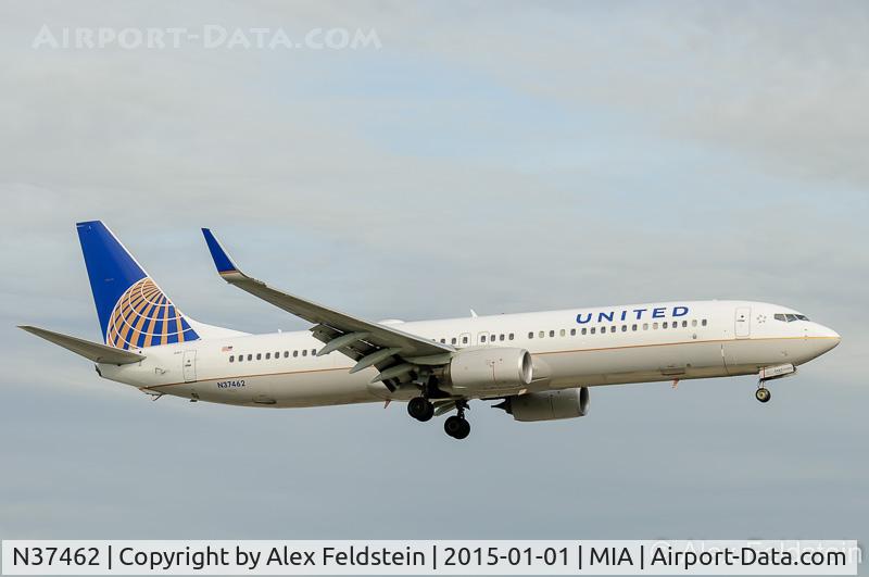 N37462, 2012 Boeing 737-924/ER C/N 37207, Miami International