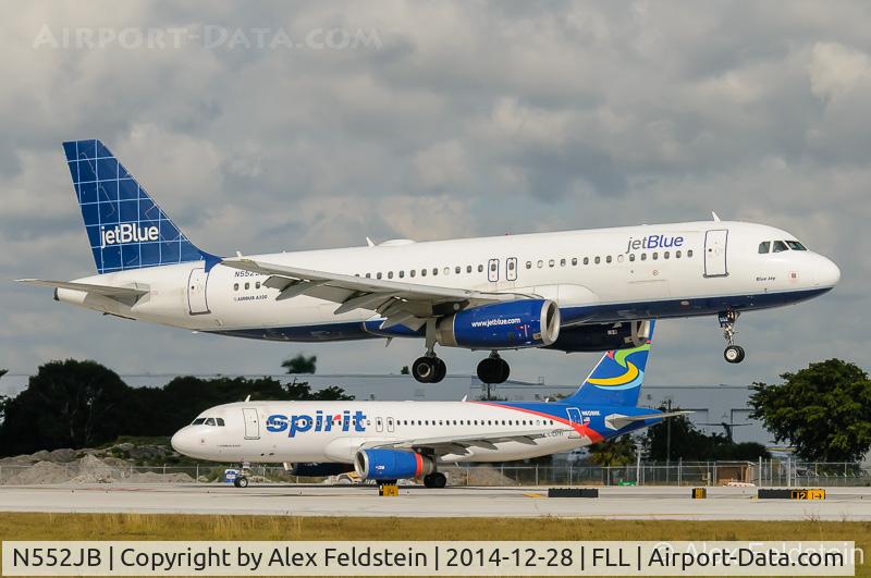 N552JB, 2002 Airbus A320-232 C/N 1861, Ft. Lauderdale