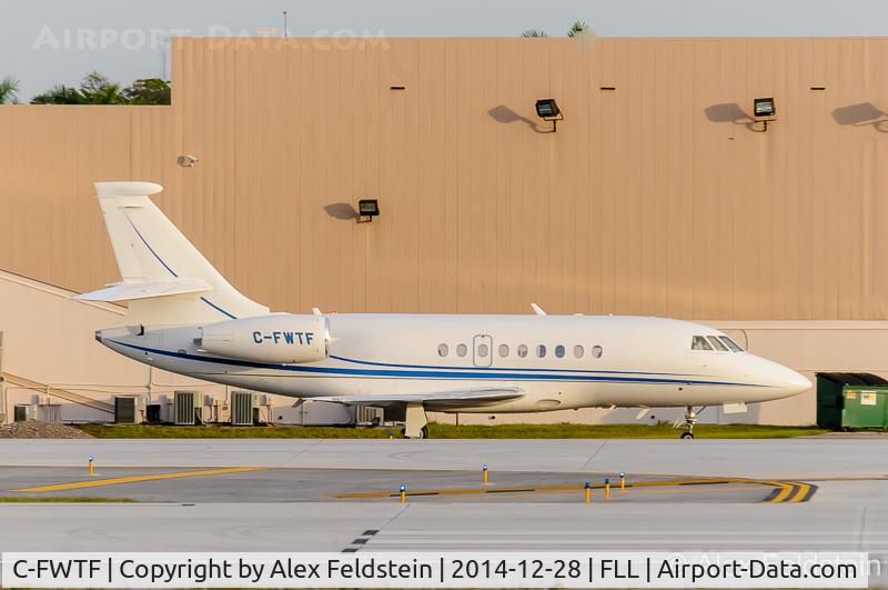 C-FWTF, 1999 Dassault Falcon 2000 C/N 71, Ft. Lauderdale