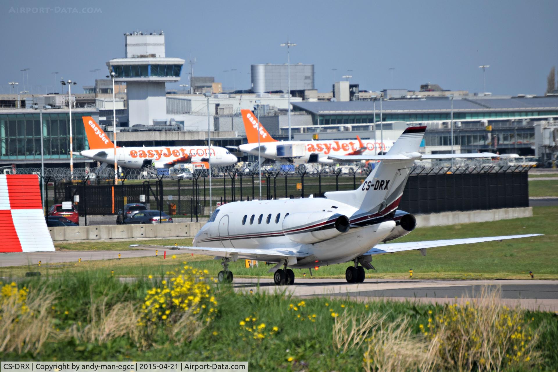 CS-DRX, 2007 Raytheon Hawker 800XP C/N 258834, just going onto the landmark exc fbo ramp