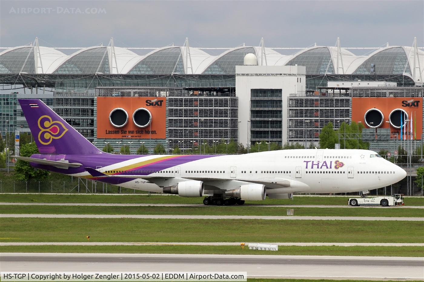 HS-TGP, 1994 Boeing 747-4D7 C/N 26610, Preparations for return flight are beginning now.