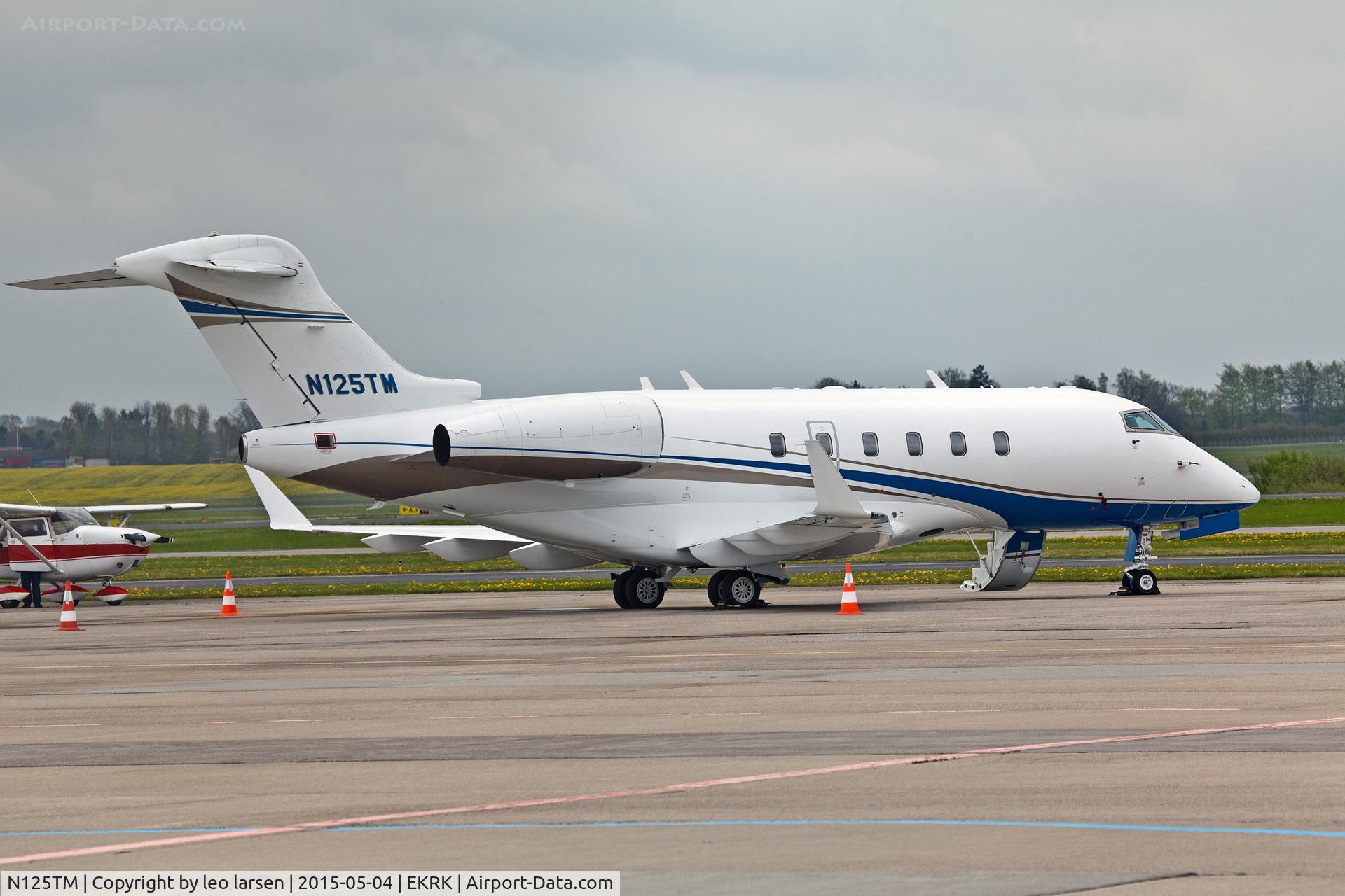 N125TM, 2006 Bombardier Challenger 300 (BD-100-1A10) C/N 20104, Roskilde Denmark 4.5.15