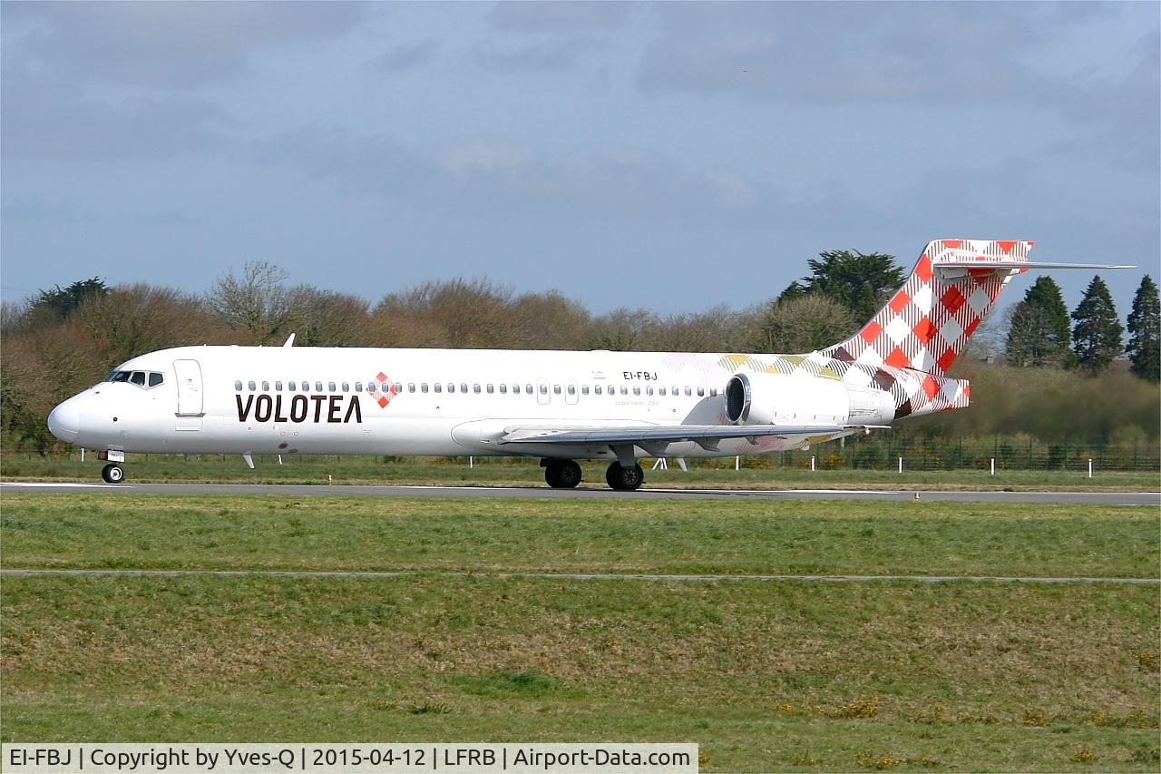 EI-FBJ, 2003 Boeing 717-200 C/N 55177, Boeing 717-200, Take off rwy 25L, Brest-Bretagne airport (LFRB-BES)