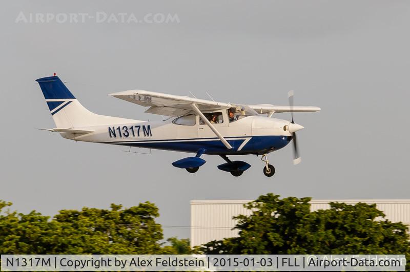 N1317M, 1975 Cessna 182P Skylane C/N 18264287, Ft. Lauderdale